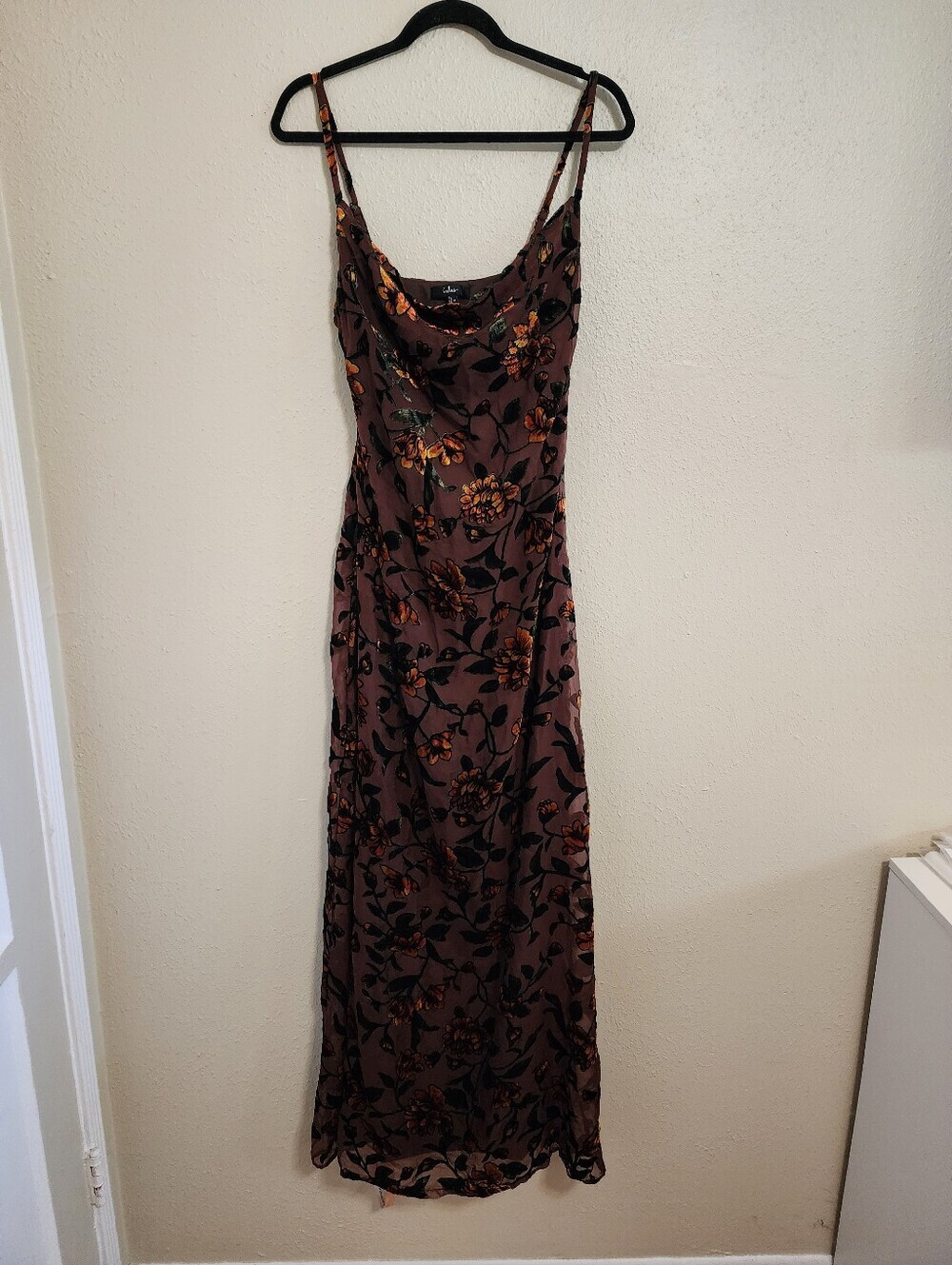 Lulus Romance in the Making Plum Purple Floral Print Velvet Maxi Dress Wedding - Picture 6 of 9